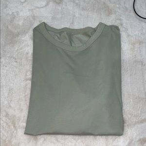 Lululemon fundamental t shirt